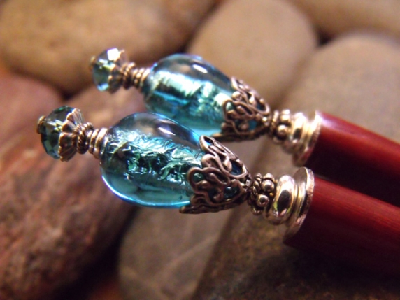 Aqua Glow Hairsticks aquaglowbeadedhairsticks4.jpg