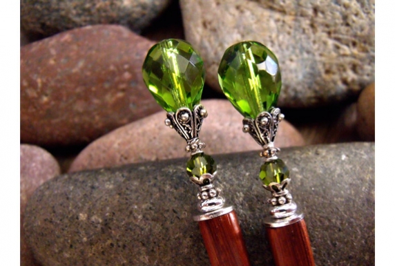 Olivine Twinkle Hairsticks olivinetwinkle4.jpg