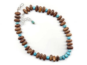 Au Natural Turquoise and Wood Necklace