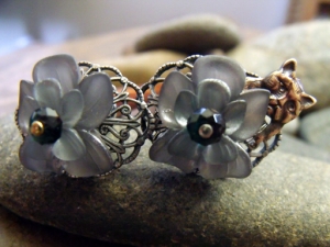 Cat in the Garden Hairsticks