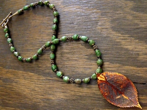 Evergreen Necklace