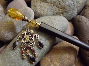 Golden Fantasy Charm Hairstick