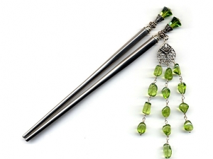 Peridot Cascade Hairsticks