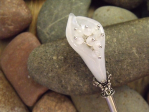 Spring Lily Hairstick